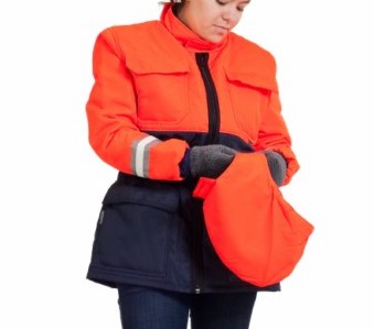 119600  ANORAK AZUL-ROJOFLUOR X070 FRIO JT724